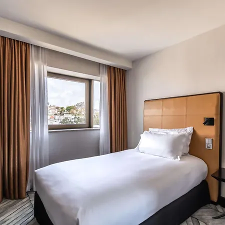 Sofitel Liberdade Лиссабон