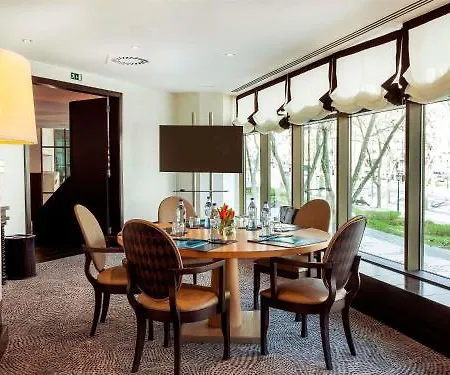 Szálloda Sofitel Liberdade Lisboa